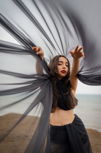 Cara Membaca Kepribadian Orang Hanya dari Gaya Duduknya!